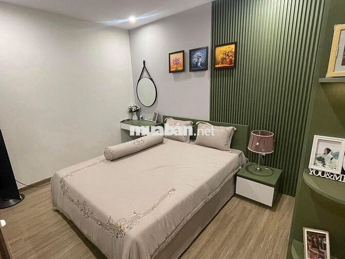 CẦN BÁN CĂN HỘ CAO CẤP 2N2VS VỚI GIÁ 4 TY 060 .TẠI VINHOMES OCP