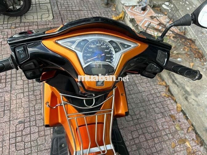 Honda AB 125fi máy zin êm chính chủ