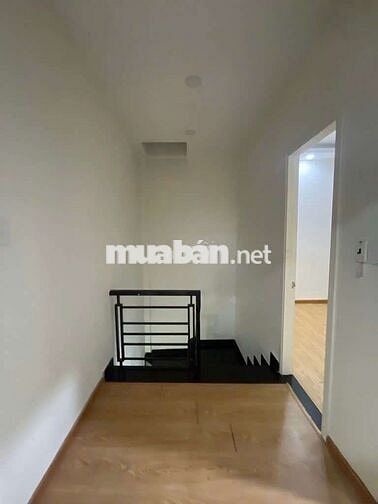 NHÀ ĐẸP ĐÔ ĐỐC LONG, 4.5X8M, GIÁ 4.85 TỶ