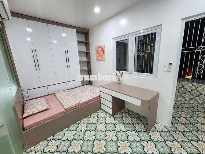 Căn góc Quan Nhân, 90m2, 3 ngủ 2 WC, full nội thất. 4.65 tỷ. Sổ đẹp