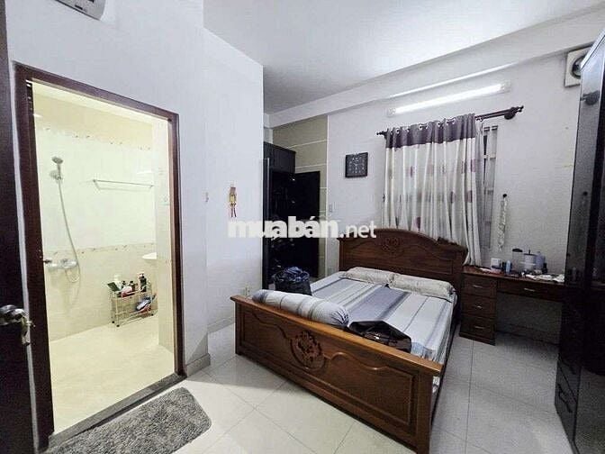 BÁN NHÀ CHỢ TÂN HƯƠNG - 5,5M X 17M - 4 TẦNG NT ĐẸP - GIÁ CHỈ 8,2 TỶ