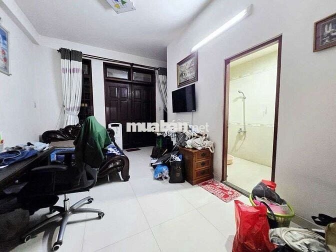 BÁN NHÀ CHỢ TÂN HƯƠNG - 5,5M X 17M - 4 TẦNG NT ĐẸP - GIÁ CHỈ 8,2 TỶ