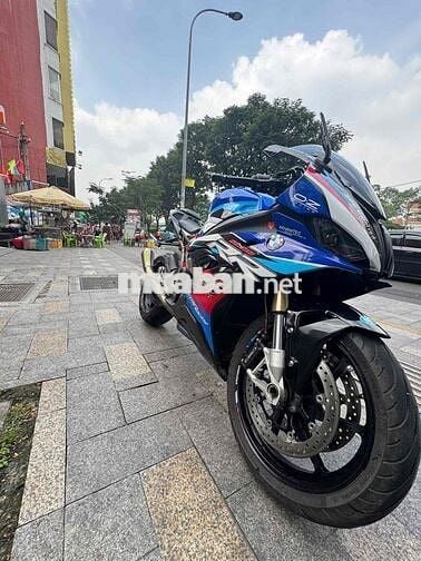 BMW S1000RR Xanh Trắng Đỏ