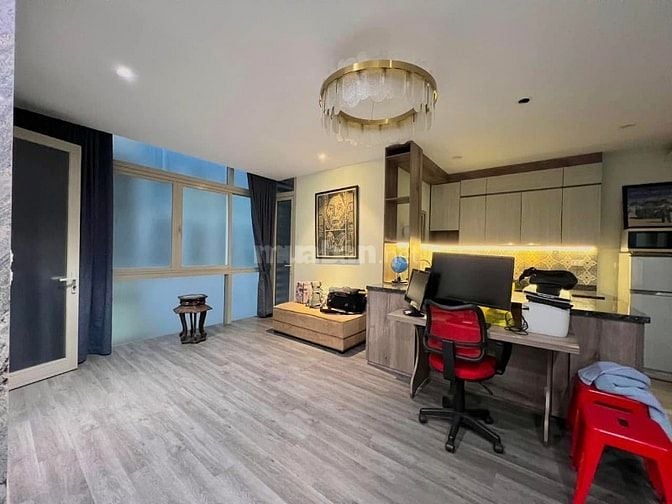 Cho thuê căn hộ 2 ngủ 2 vệ sinh, rộng 80m2 trên phố Nghi Tàm