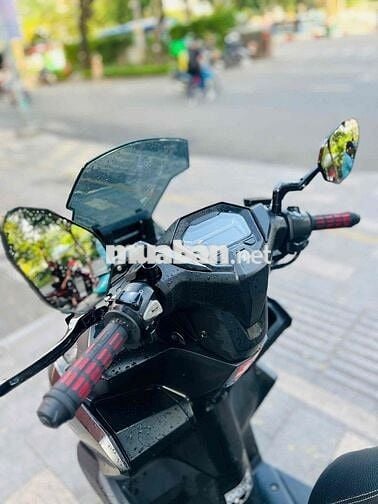 Honda Vario 160i ADV Đen