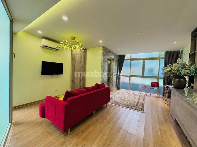 Cho thuê căn hộ 2 ngủ 2 vệ sinh, rộng 80m2 trên phố Nghi Tàm
