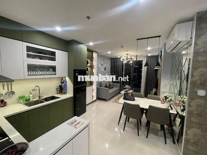 CẦN BÁN CĂN HỘ CAO CẤP 2N2VS VỚI GIÁ 4 TY 060 .TẠI VINHOMES OCP