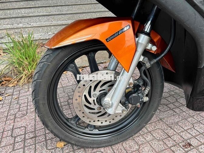 Honda AB 125fi máy zin êm chính chủ