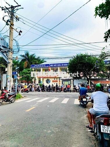 Xã Đồi 61 full thổ cư 130m2 sổ hồng riêng công chứng ngay