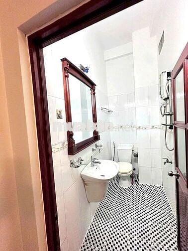 4x15m✅️Nhà thuê 3PN Sân thượng✅️P16 gần Thống Nhất✅️Hẻm xe hơi