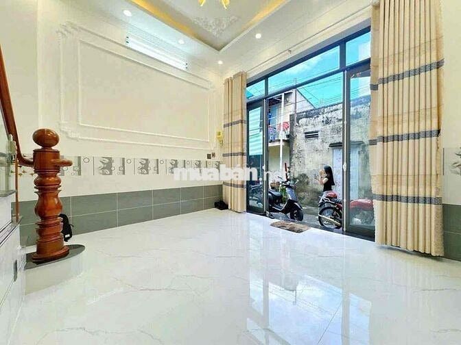 Bán Nhà Trệt Lầu Giá Tốt Hẽm 138 Trần Hưng Đạo