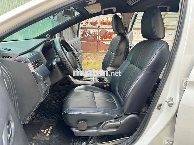 Bán Xpander Cross đời 2022 hỗ trợ bank 70%