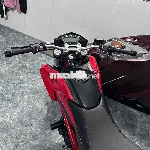 HyperMotard 821 2015 HQCN 127triệu