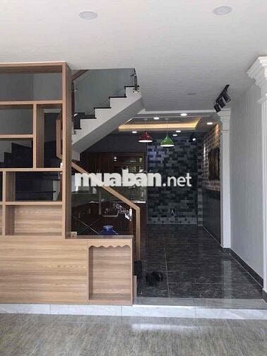 CHO THUÊ NHÀ PHỐ ĐƯỜNG VƯỜN LÀI, QUẬN 12, 3 tầng, 200m2, 4PN