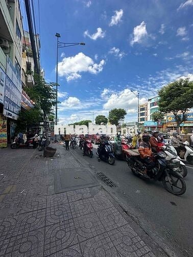 Nhà Mặt Tiền Mới Tinh Ngay Ngã 3 Phan Văn Hớn Trường Chinh