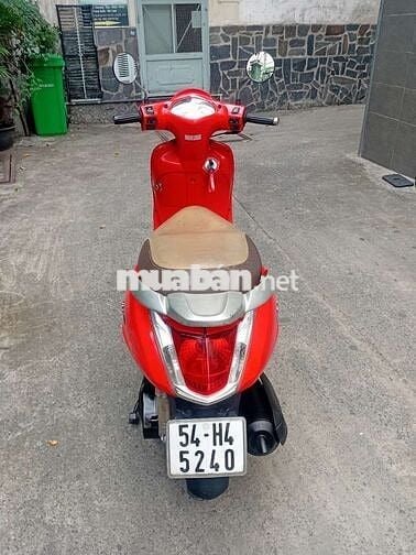 Attila 2012 có FI,có cà vẹt,máy mạnh,êm,kèn đèn ok