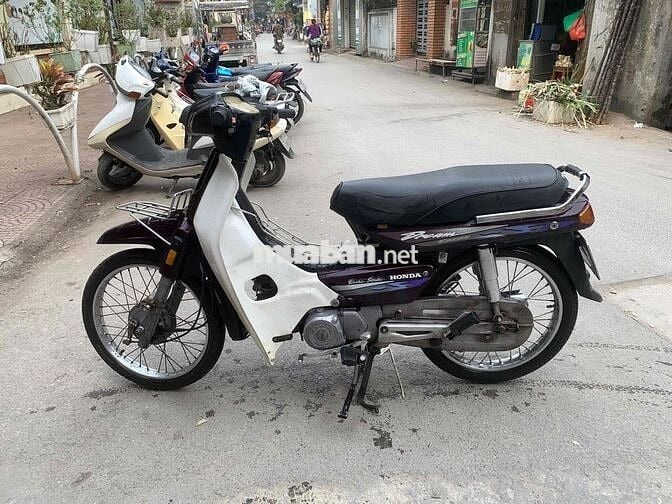 Honda Dream Thái lùn màu Tím