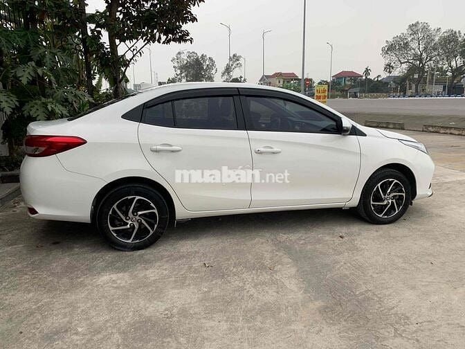 Toyota Vios 2021 bản đủ số sàn
