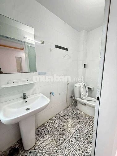 Nhà Đẹp Sổ Hồng Riêng - Ngã Ba Tân Kim QL50