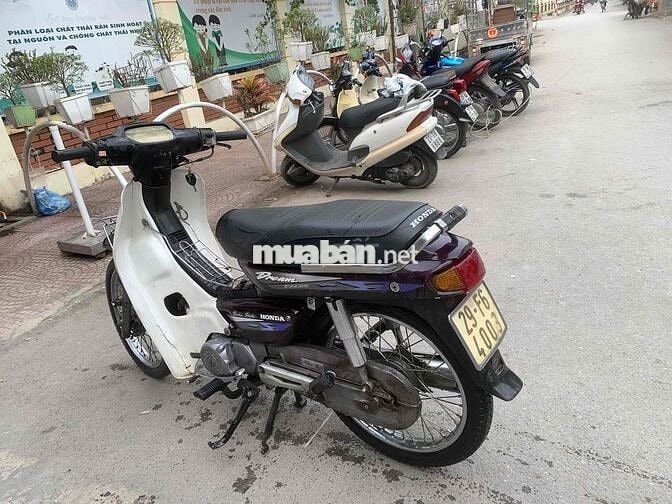 Honda Dream Thái lùn màu Tím