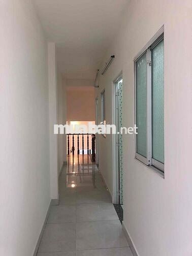 NHÀ GẦN CHỢ PHÚ PHONG - BÌNH CHUẨN - CÁCH DT743 100M - HẺM OTO - 2,99