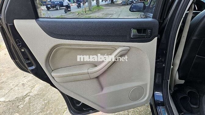 Ford 2006 ( e có bán góp )