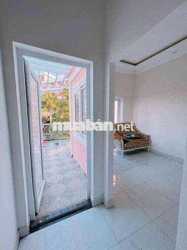 Nhà 1 trệt 2 lầu Mt kinh doanh Nguyễn Văn Bé-Phú Cường cũ -TDM giá rẻ