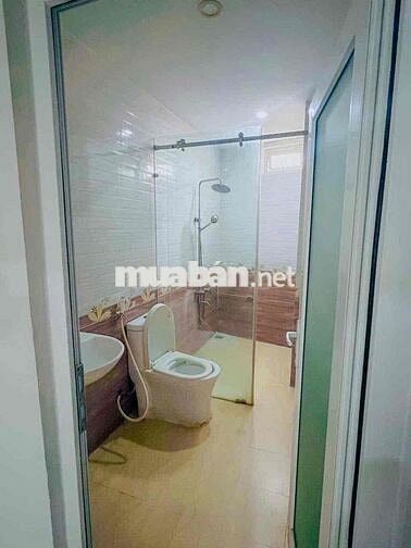 Nhà 1 trệt 2 lầu Mt kinh doanh Nguyễn Văn Bé-Phú Cường cũ -TDM giá rẻ