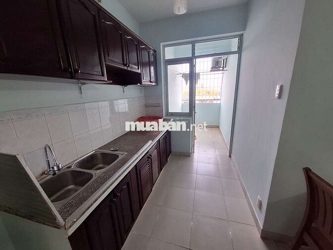 Cho thuê chung cư hodeco commart 2PN nhà mới sơn sửa lại mới tinh