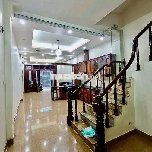 Siêu rẻ Văn Tiến Dũng - 50m2 dân xây-lô góc 3 thoáng ngõ 4m chỉ 8,2 tỷ