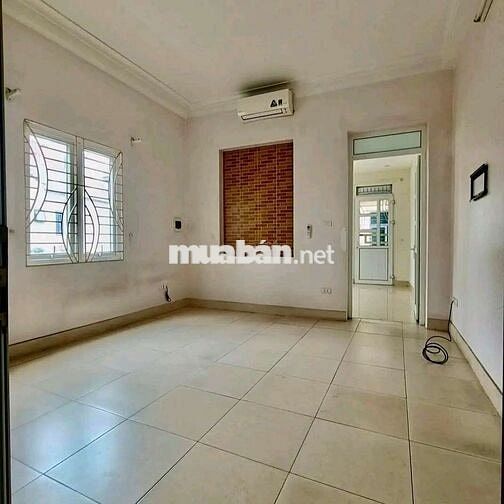 Siêu rẻ Văn Tiến Dũng - 50m2 dân xây-lô góc 3 thoáng ngõ 4m chỉ 8,2 tỷ