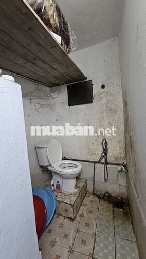 Phòng vskk có giường tủ giá 1200k tại 322 mỹ đình