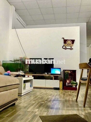 Bán nhà 80m² Long Hậu, hẻm ô tô, sổ riêng, giá tốt