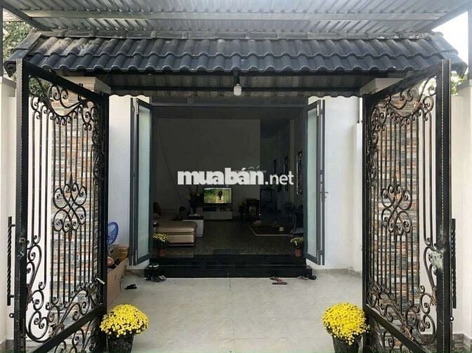 Bán nhà 80m² Long Hậu, hẻm ô tô, sổ riêng, giá tốt