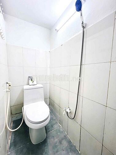 Phòng gác đẹp trẻ trung – nội thất cơ bản – giá tốt