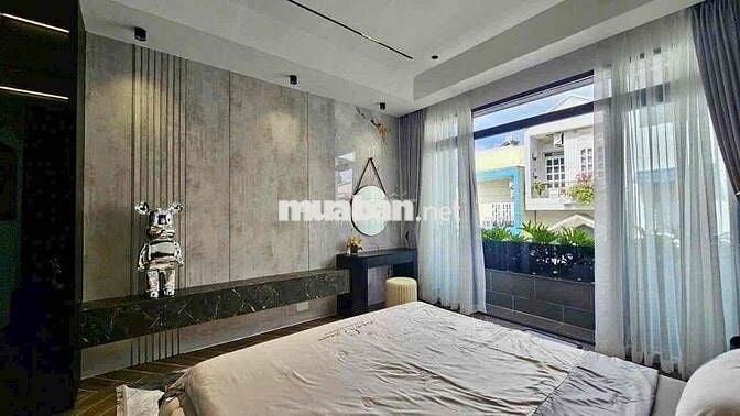 Nhà Chính Chủ Cần Bán QUẬN 7. Cách Phú Mỹ Hưng chỉ 500m