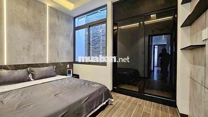 Nhà Chính Chủ Cần Bán QUẬN 7. Cách Phú Mỹ Hưng chỉ 500m