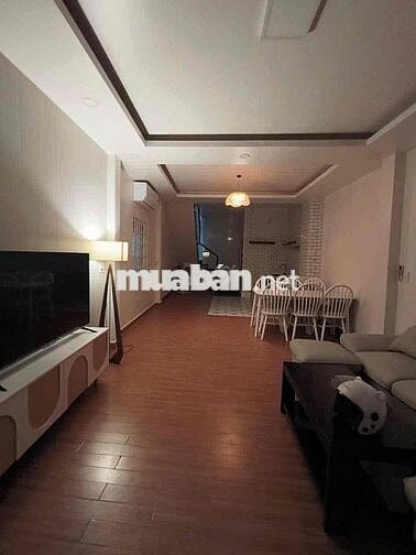 Chính chủ Nhà Lý Tế Xuyên 1T 2L 4PN 3WC Tặng nội thất