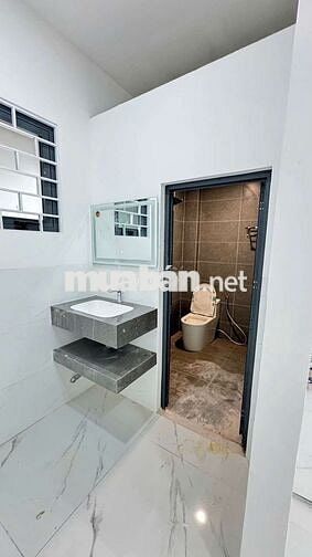 ⭐️⭐️⭐️ BÁN NHÀ 1 TRỆT 1 LẦU SỔ HỒNG RIÊNG – NGAY CHỢ DĨ AN