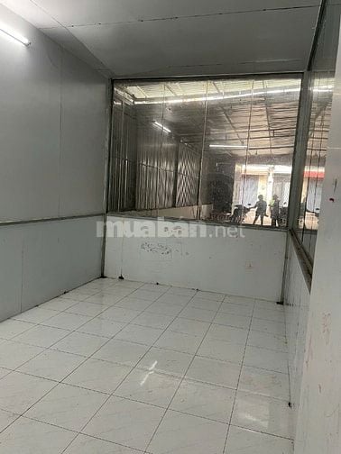 Chính chủ cho thuê kho văn phòng 496/32/2 Dương Quảng Hàm - P6 - GV