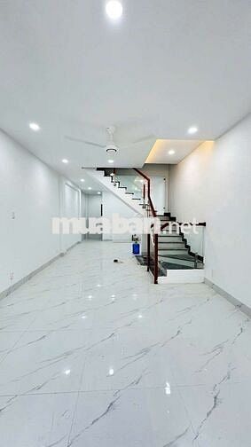 ⭐️⭐️⭐️ BÁN NHÀ 1 TRỆT 1 LẦU SỔ HỒNG RIÊNG – NGAY CHỢ DĨ AN