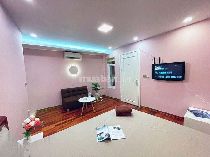 Bán nhà Đại Cồ Việt, ô tô đỗ cửa, 3 bước ra công viên, sát các trường 