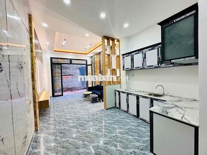 NHÀ PHỐ MỚI XÂY – 1 TRỆT 1 LẦU-CÁCH QL50 20m