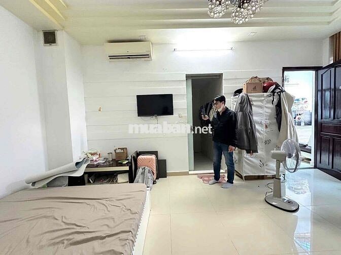 CHÍNH CHỦ, CHO THUÊ CĂN HỘ | 1PN 1PK 45M2 | CỬA SỔ | NGAY CMT8 Q10