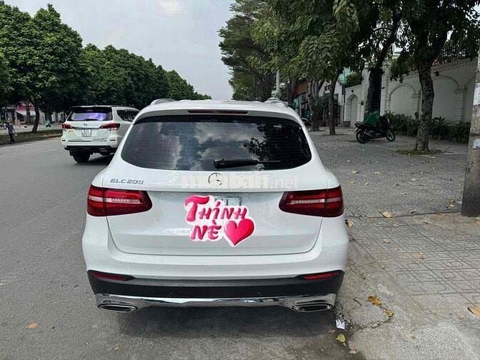 Mercedes-Benz GLC 200 2019 Trắng