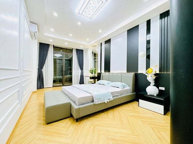 Nhà Đẹp Ngõ Thông, Kinh Doanh Trần Duy Hưng, 44/50m, 6 tầng, 16.98 tỷ