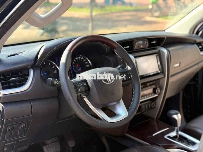 FORTUNER 2.7V 2017 TỰ ĐỘNG BẢO HÀNH 1 NĂM