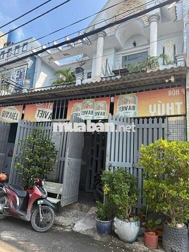 Bán nhà shr TTT, Phạm Thị Giây vào 7,5*11 đúc 1 lầu 4pn giá 5 tỷ 650tr