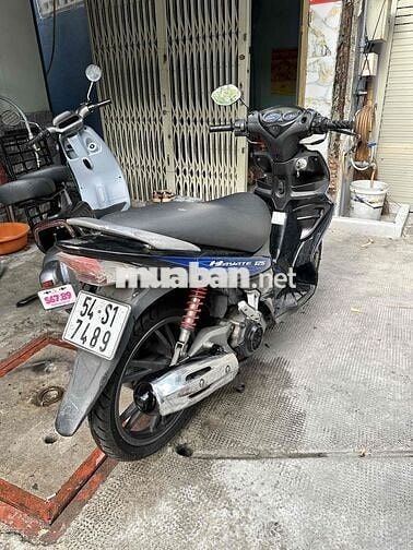 Suzuki Hayate 125 Xanh đen