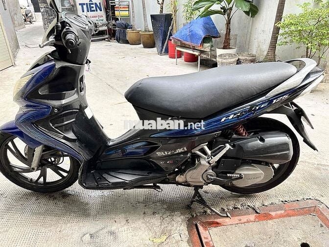Suzuki Hayate 125 Xanh đen
